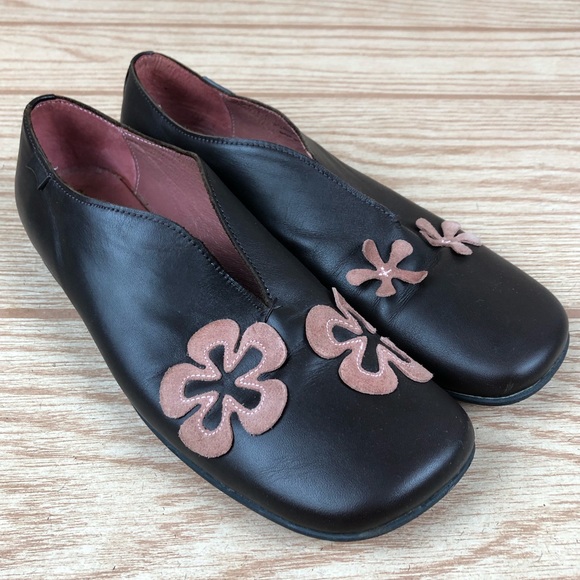 Camper Shoes Camper Twins Loafer Brown With Pink Flowers